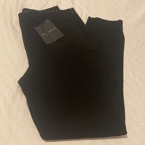 Giorgio Armani women trousers brandnew with tags size 6